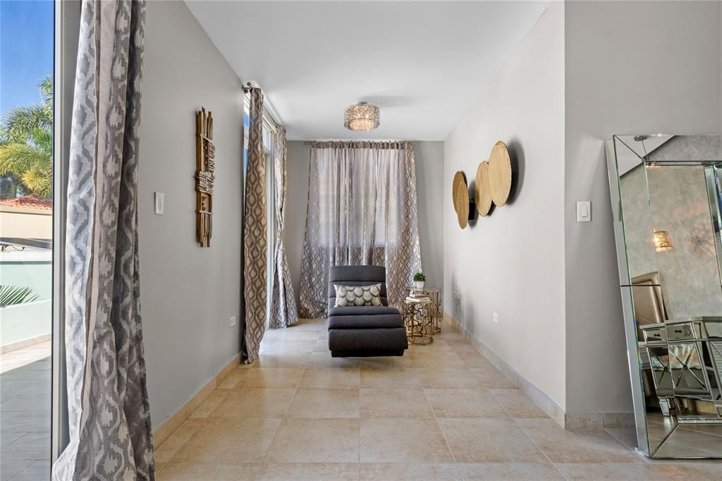 For Sale: $1,395,000 (4 beds, 3 baths, 4426 Square Feet)