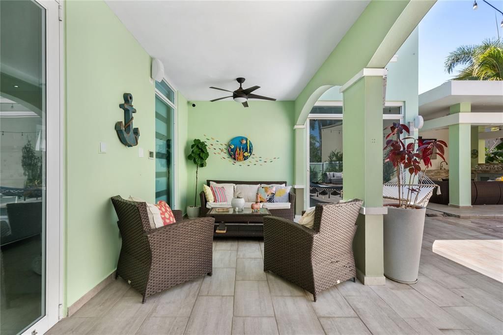 For Sale: $1,395,000 (4 beds, 3 baths, 4426 Square Feet)