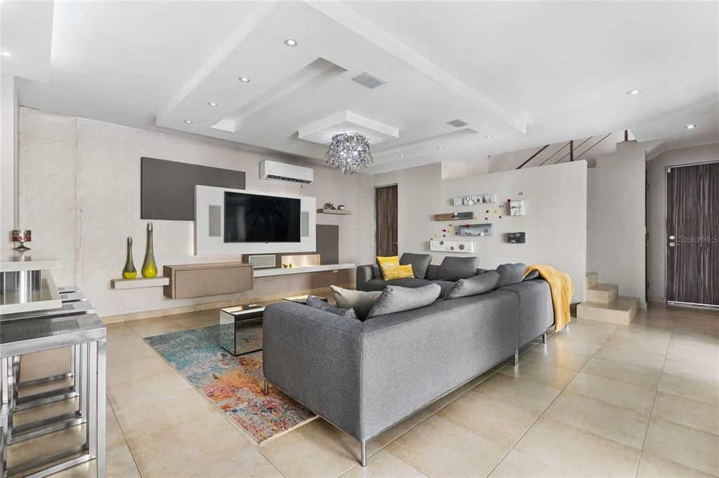 For Sale: $1,395,000 (4 beds, 3 baths, 4426 Square Feet)