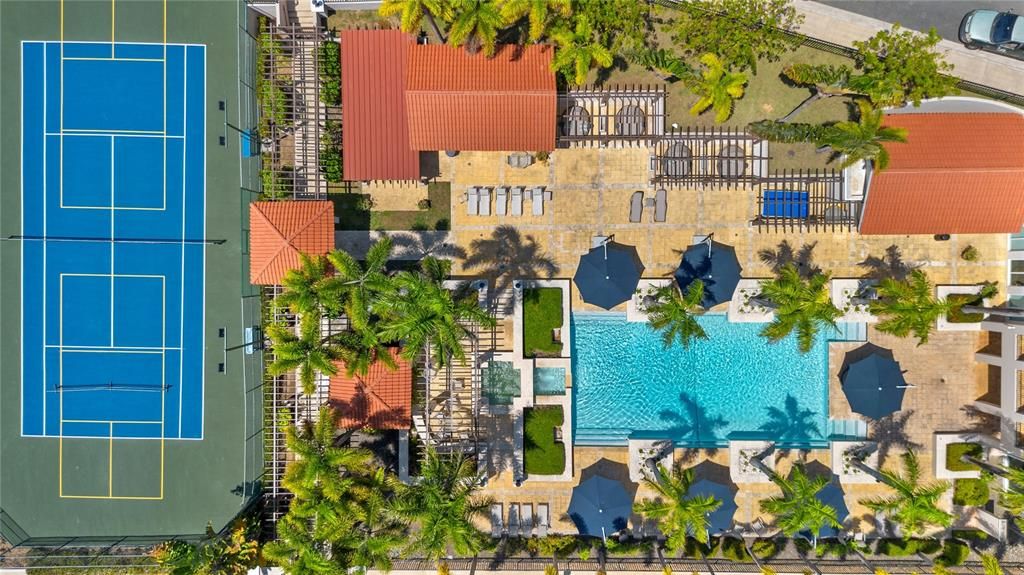 For Sale: $1,395,000 (4 beds, 3 baths, 4426 Square Feet)