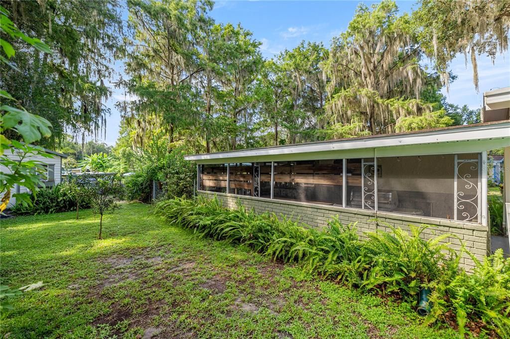 На продажу: $309,000 (2 спален, 1 ванн, 1281 Квадратных фут)