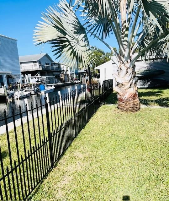 For Sale: $547,000 (4 beds, 2 baths, 1620 Square Feet)