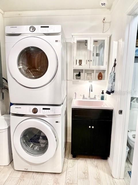 For Sale: $547,000 (4 beds, 2 baths, 1620 Square Feet)