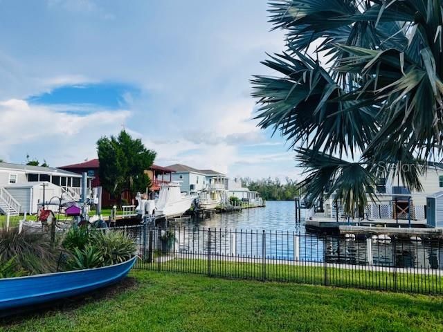 For Sale: $547,000 (4 beds, 2 baths, 1620 Square Feet)