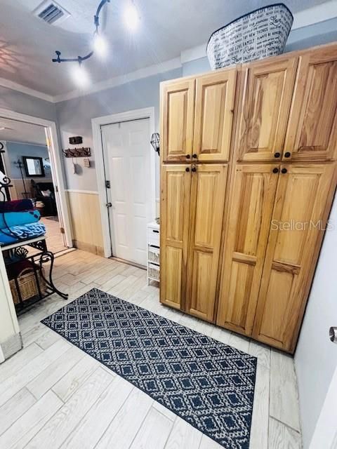 For Sale: $547,000 (4 beds, 2 baths, 1620 Square Feet)