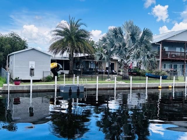 For Sale: $547,000 (4 beds, 2 baths, 1620 Square Feet)