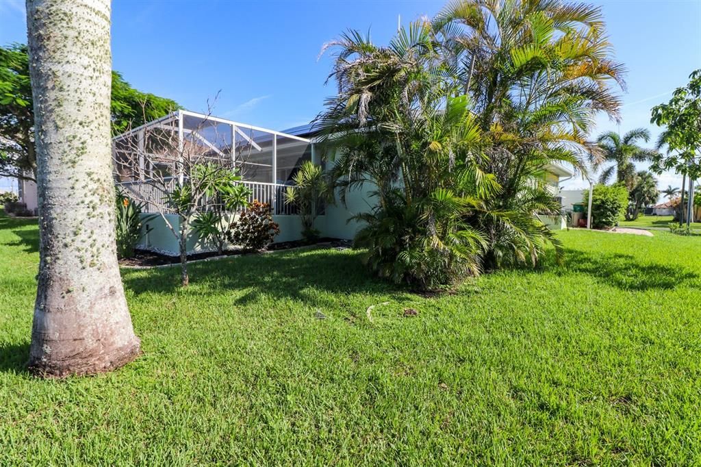 Под контрактом: $399,999 (3 спален, 2 ванн, 1491 Квадратных фут)