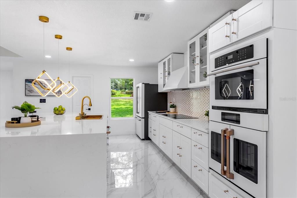 待售: $1,450,000 (4 贝兹, 3 浴室, 4975 平方英尺)