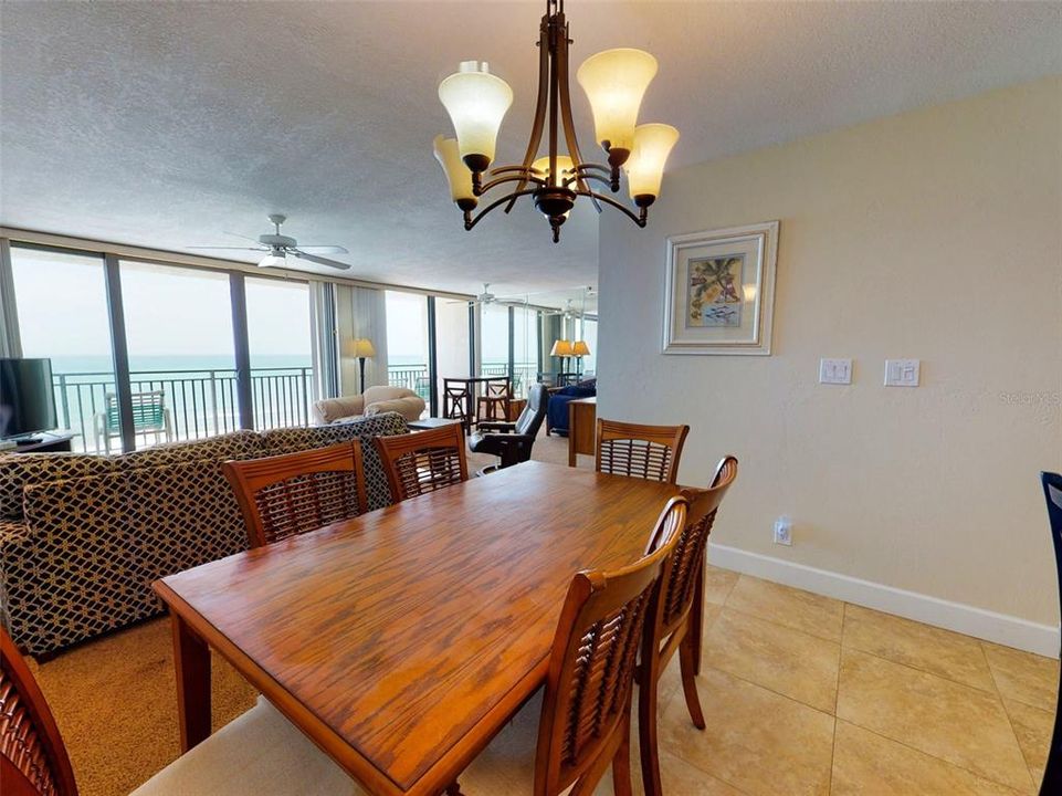 Active With Contract: $675,000 (3 beds, 2 baths, 1565 Square Feet)