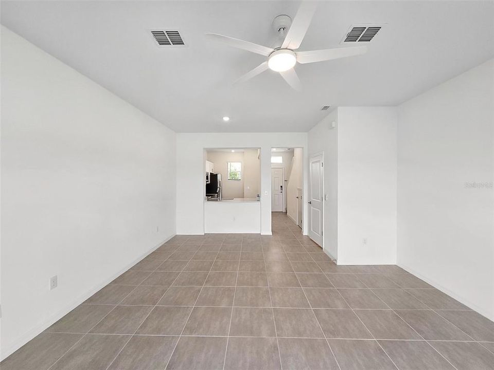 For Rent: $1,750 (2 beds, 2 baths, 1116 Square Feet)