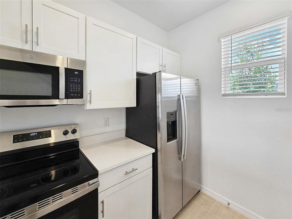 For Rent: $1,750 (2 beds, 2 baths, 1116 Square Feet)