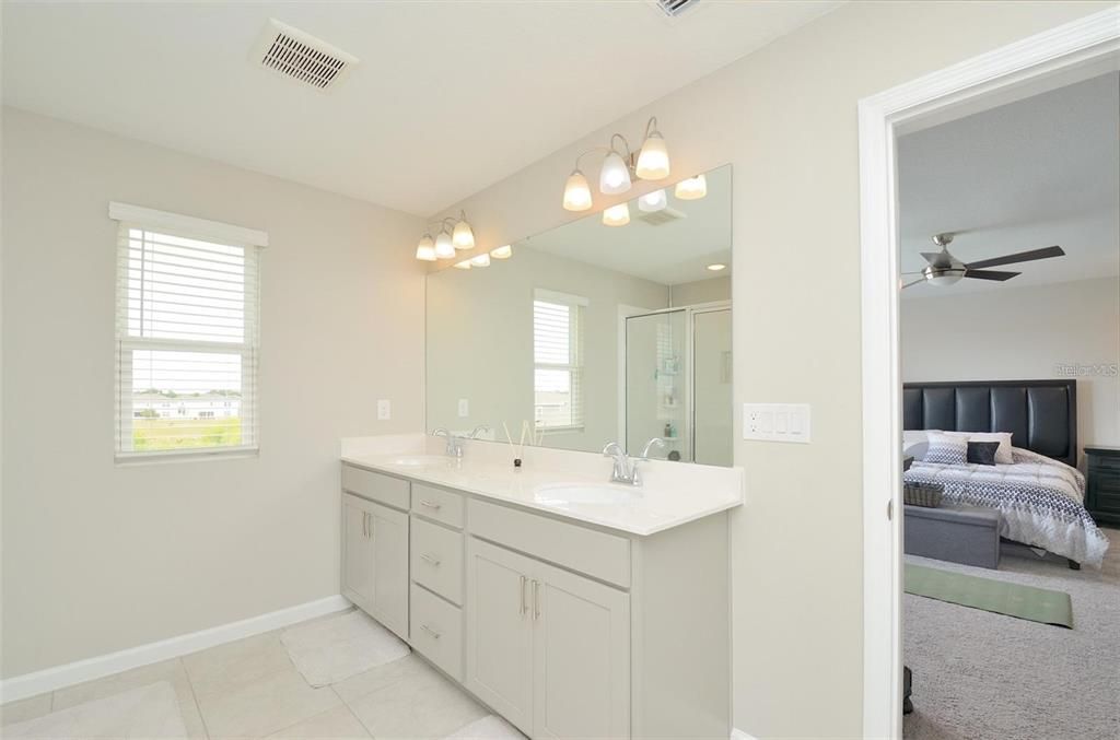 Active With Contract: $369,900 (5 beds, 3 baths, 3106 Square Feet)