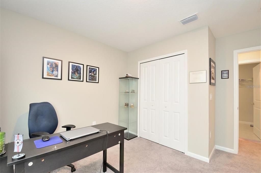 Active With Contract: $369,900 (5 beds, 3 baths, 3106 Square Feet)