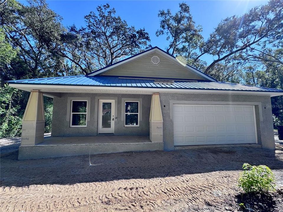 For Sale: $385,000 (4 beds, 2 baths, 1859 Square Feet)