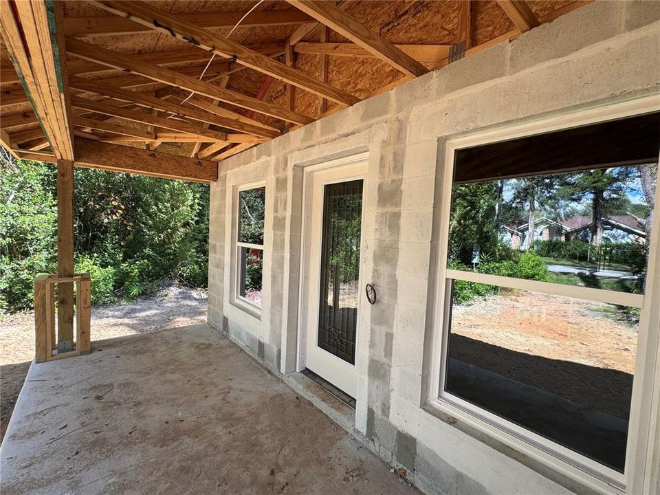 For Sale: $385,000 (4 beds, 2 baths, 1859 Square Feet)