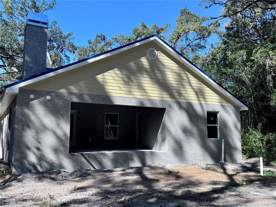 For Sale: $385,000 (4 beds, 2 baths, 1859 Square Feet)