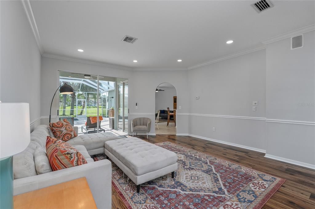 Activo con contrato: $679,000 (4 camas, 3 baños, 2202 Pies cuadrados)