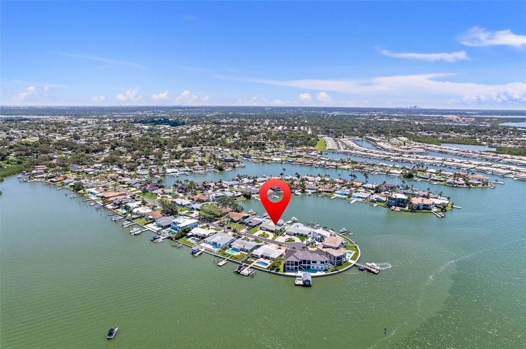 合同活跃: $1,395,000 (3 贝兹, 3 浴室, 2971 平方英尺)