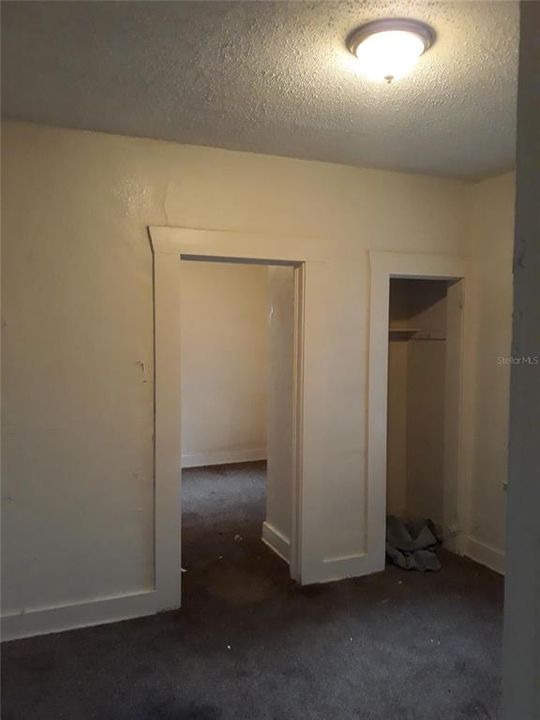 Недавно арендовано: $700 (3 спален, 1 ванн, 1200 Квадратных фут)