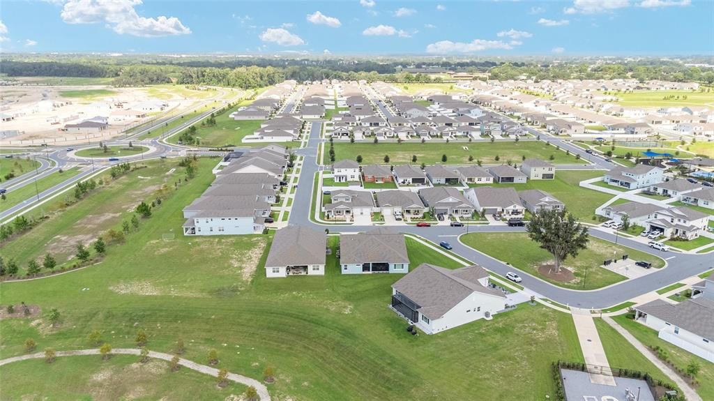 合同活跃: $470,000 (4 贝兹, 3 浴室, 3012 平方英尺)