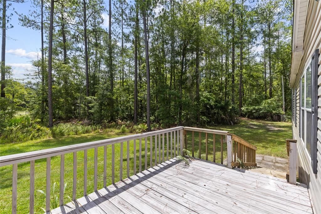 Под контрактом: $230,000 (3 спален, 2 ванн, 1456 Квадратных фут)