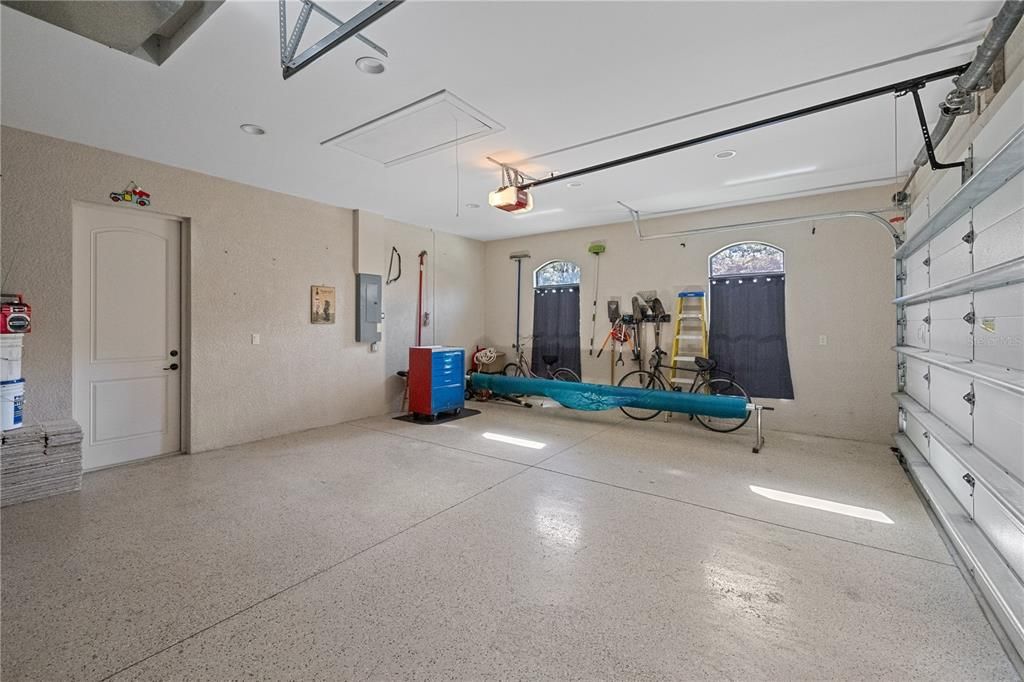 En Venta: $757,900 (3 camas, 2 baños, 2157 Pies cuadrados)