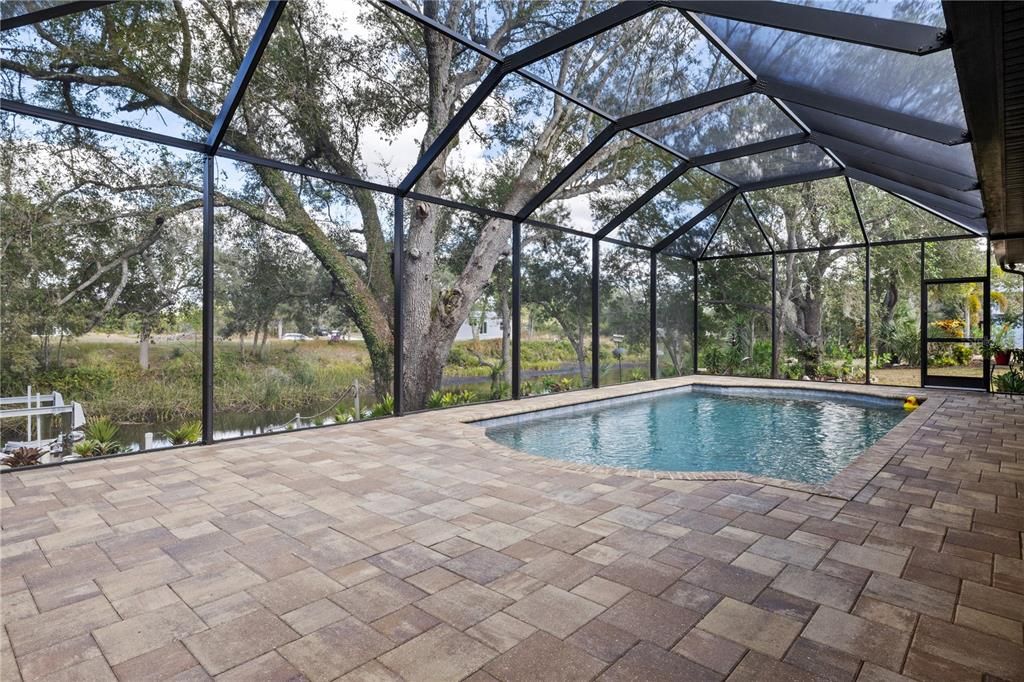 En Venta: $757,900 (3 camas, 2 baños, 2157 Pies cuadrados)