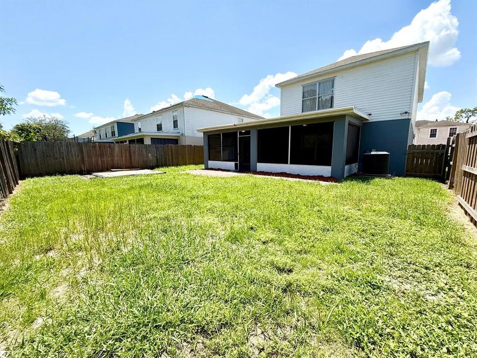 For Sale: $309,000 (4 beds, 2 baths, 1894 Square Feet)