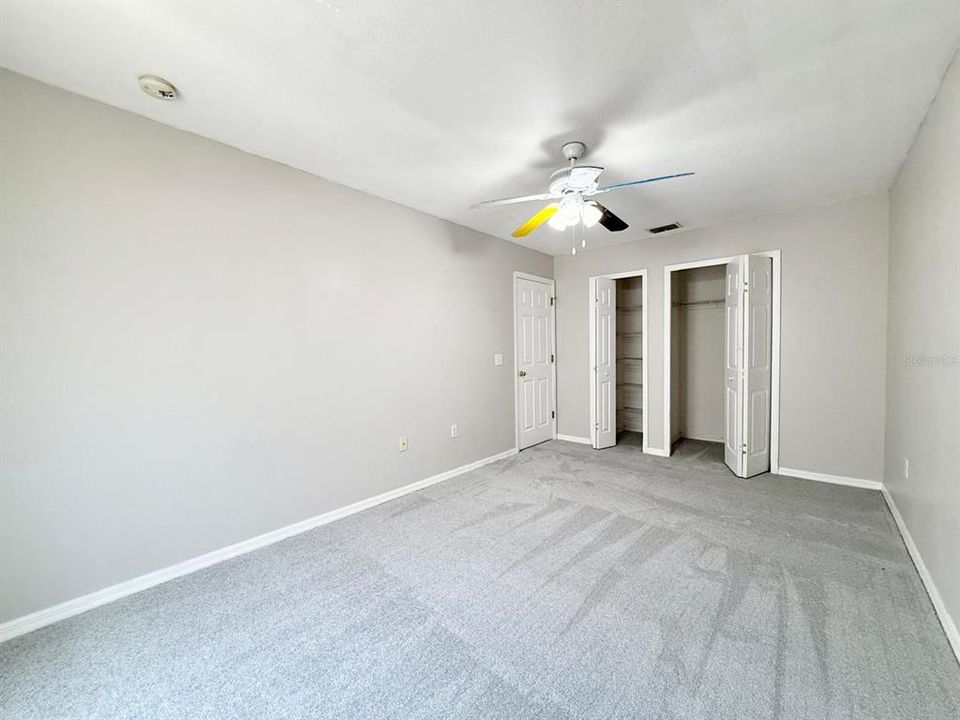 For Sale: $309,000 (4 beds, 2 baths, 1894 Square Feet)