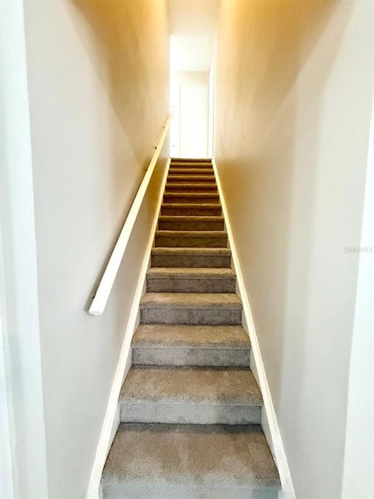 For Sale: $309,000 (4 beds, 2 baths, 1894 Square Feet)