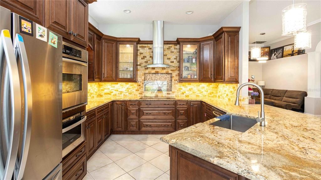 待售: $630,000 (4 贝兹, 3 浴室, 2362 平方英尺)