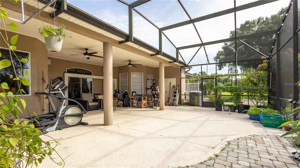 待售: $630,000 (4 贝兹, 3 浴室, 2362 平方英尺)