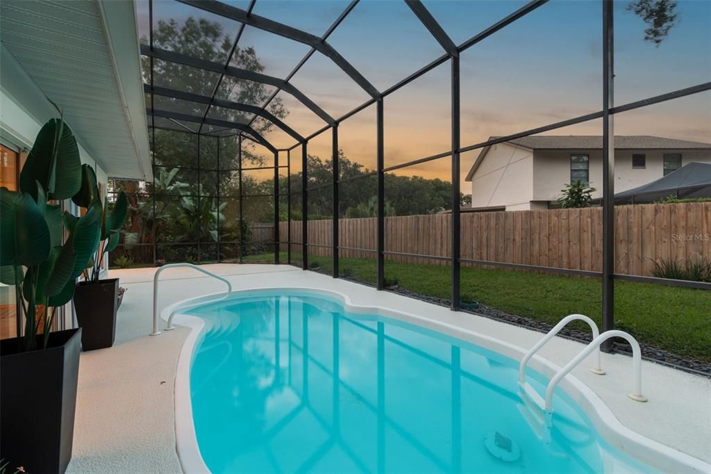 待售: $950,000 (4 贝兹, 2 浴室, 4419 平方英尺)