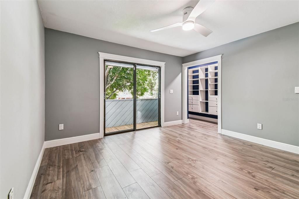 待售: $950,000 (4 贝兹, 2 浴室, 4419 平方英尺)