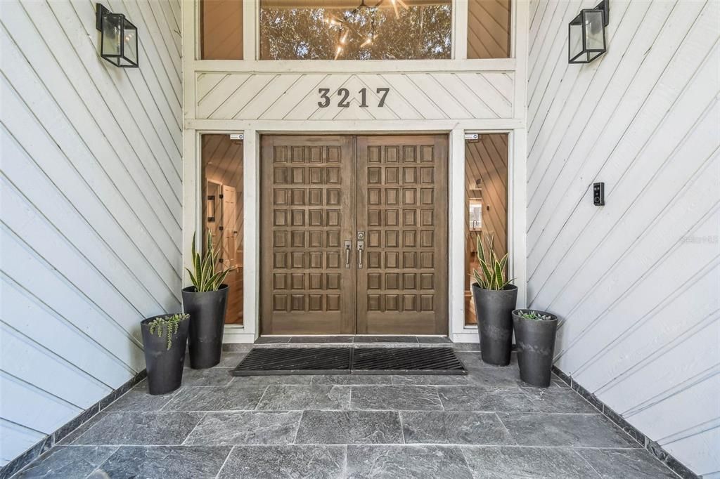 待售: $950,000 (4 贝兹, 2 浴室, 4419 平方英尺)