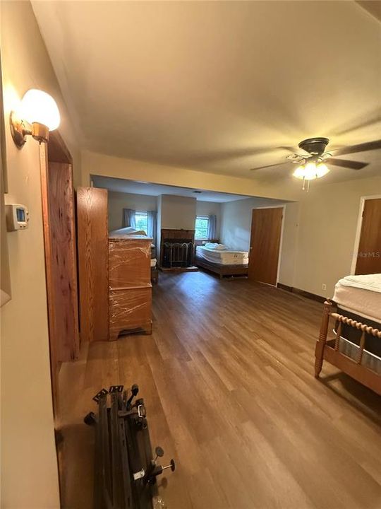 For Sale: $329,900 (2 beds, 2 baths, 1742 Square Feet)