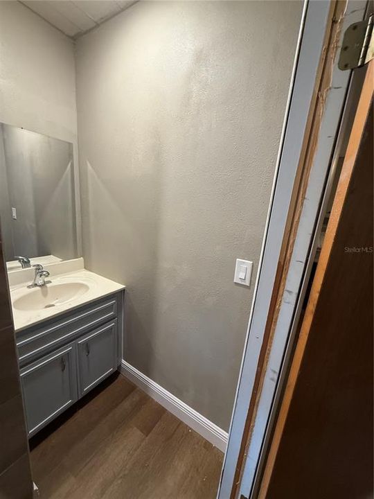 For Sale: $329,900 (2 beds, 2 baths, 1742 Square Feet)