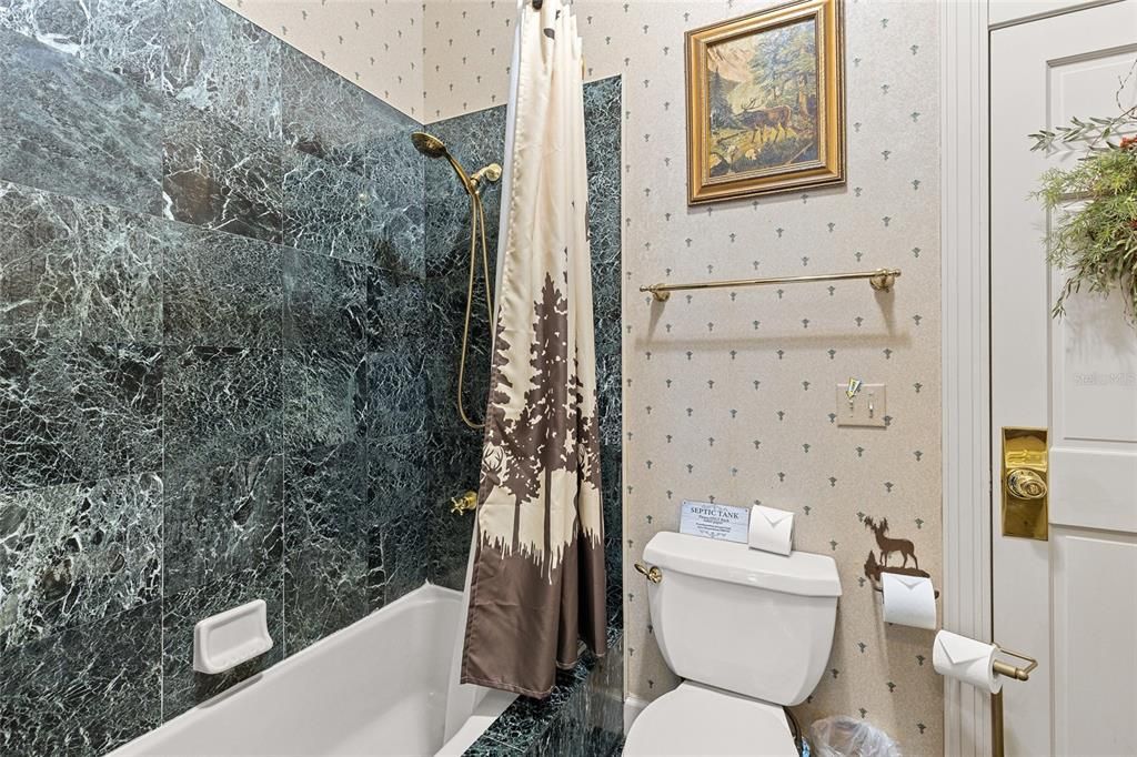 For Sale: $2,590,000 (5 beds, 6 baths, 8063 Square Feet)