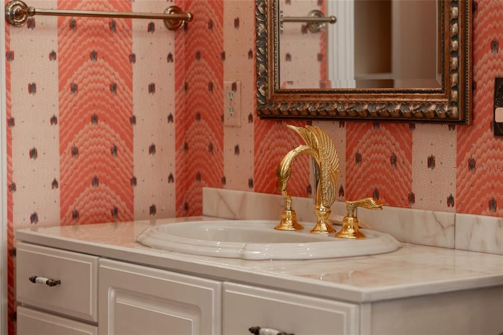 For Sale: $2,590,000 (5 beds, 6 baths, 8063 Square Feet)