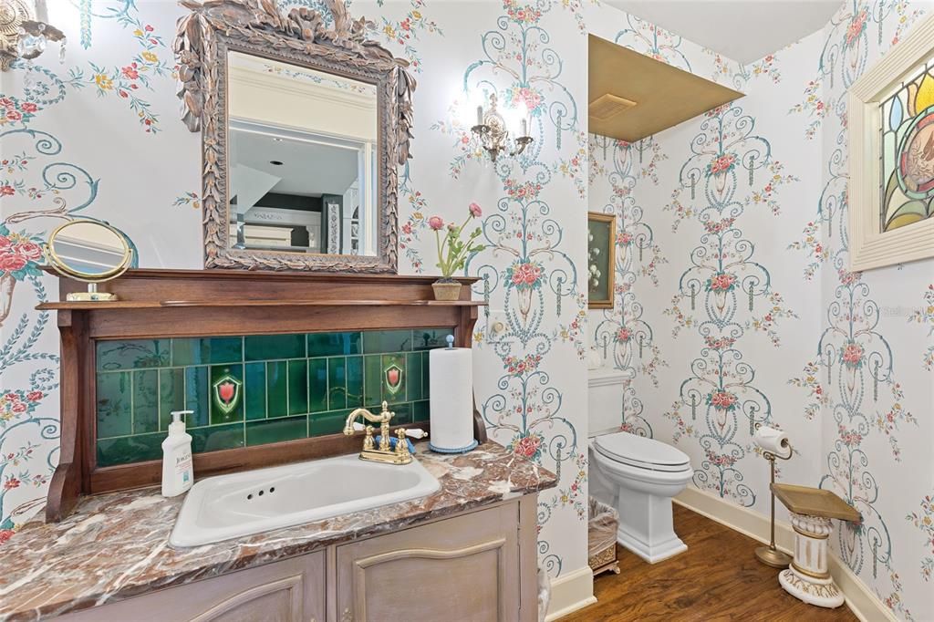 For Sale: $2,590,000 (5 beds, 6 baths, 8063 Square Feet)