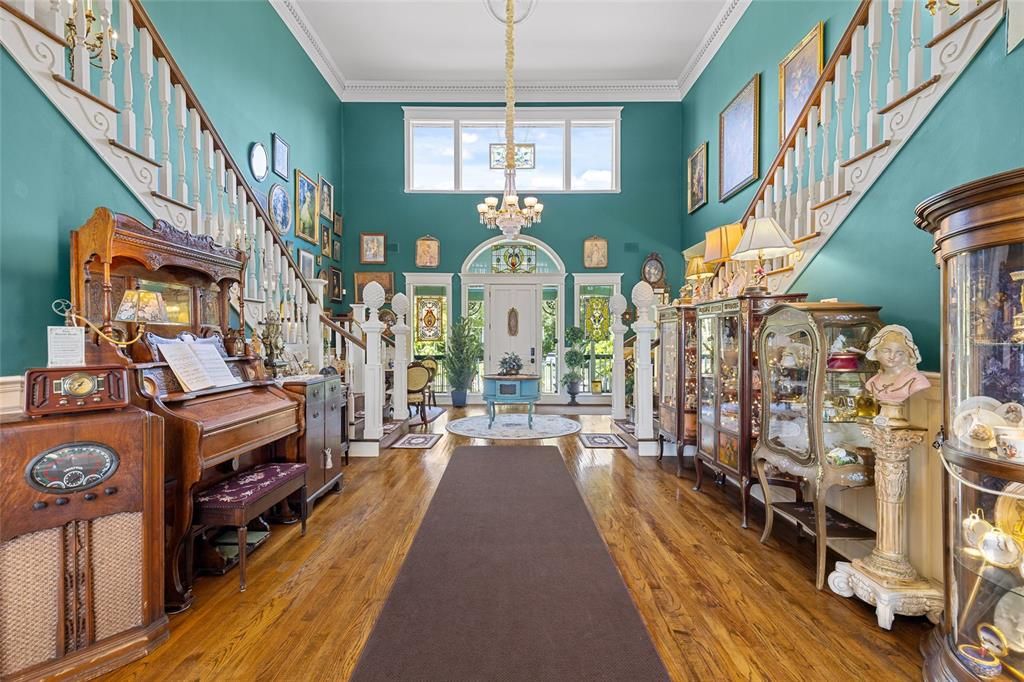 For Sale: $2,590,000 (5 beds, 6 baths, 8063 Square Feet)