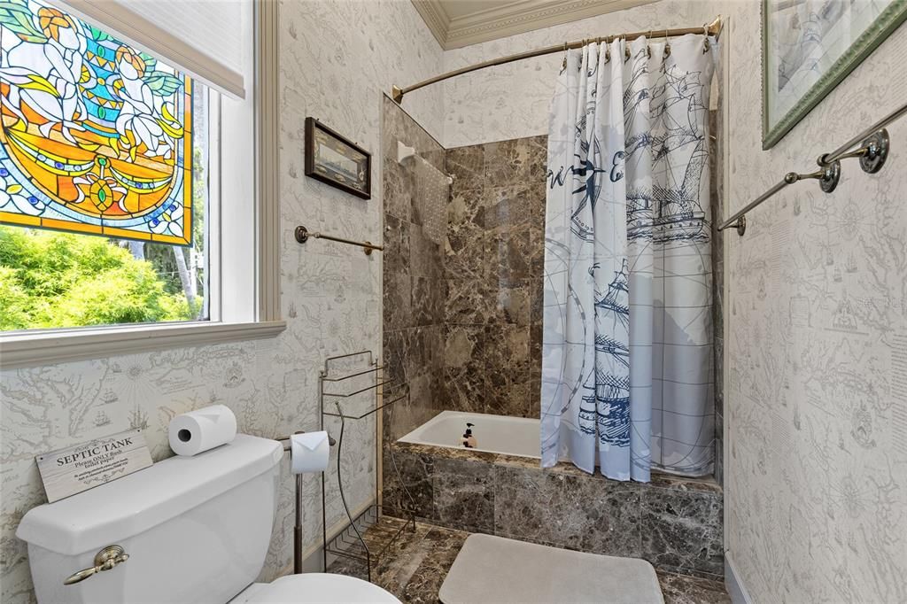 For Sale: $2,590,000 (5 beds, 6 baths, 8063 Square Feet)