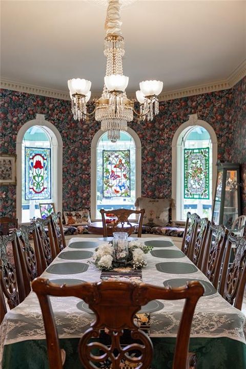 For Sale: $2,590,000 (5 beds, 6 baths, 8063 Square Feet)