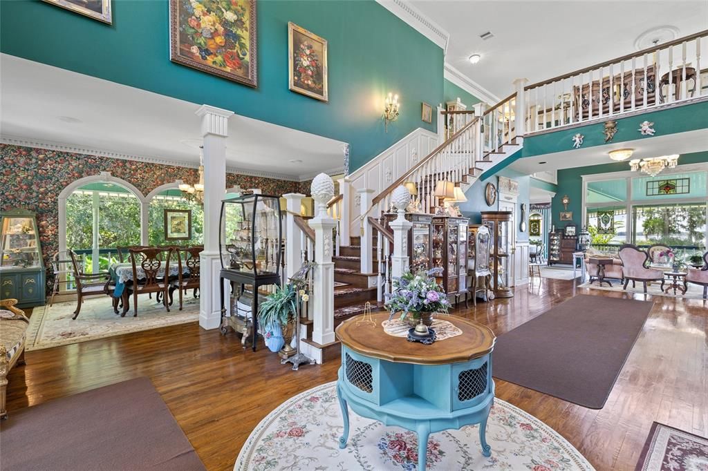 For Sale: $2,590,000 (5 beds, 6 baths, 8063 Square Feet)