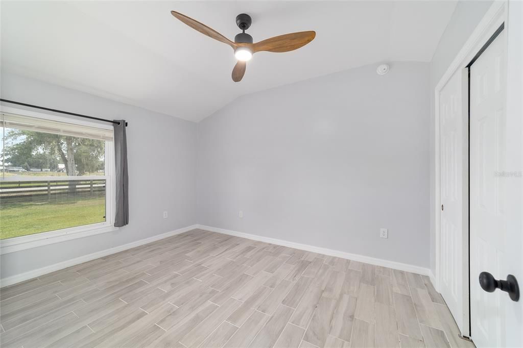 En Venta: $575,000 (2 camas, 1 baños, 710 Pies cuadrados)