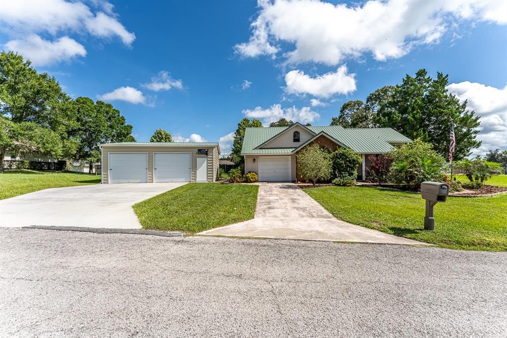 На продажу: $349,000 (2 спален, 2 ванн, 1347 Квадратных фут)