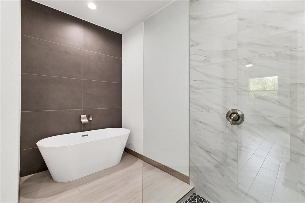 En Renta: $2,200 (3 camas, 2 baños, 1501 Pies cuadrados)