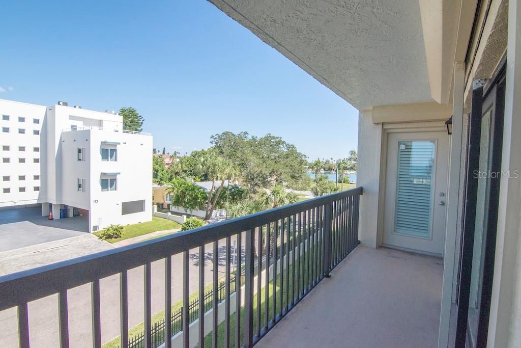 For Rent: $6,990 (3 beds, 2 baths, 1345 Square Feet)