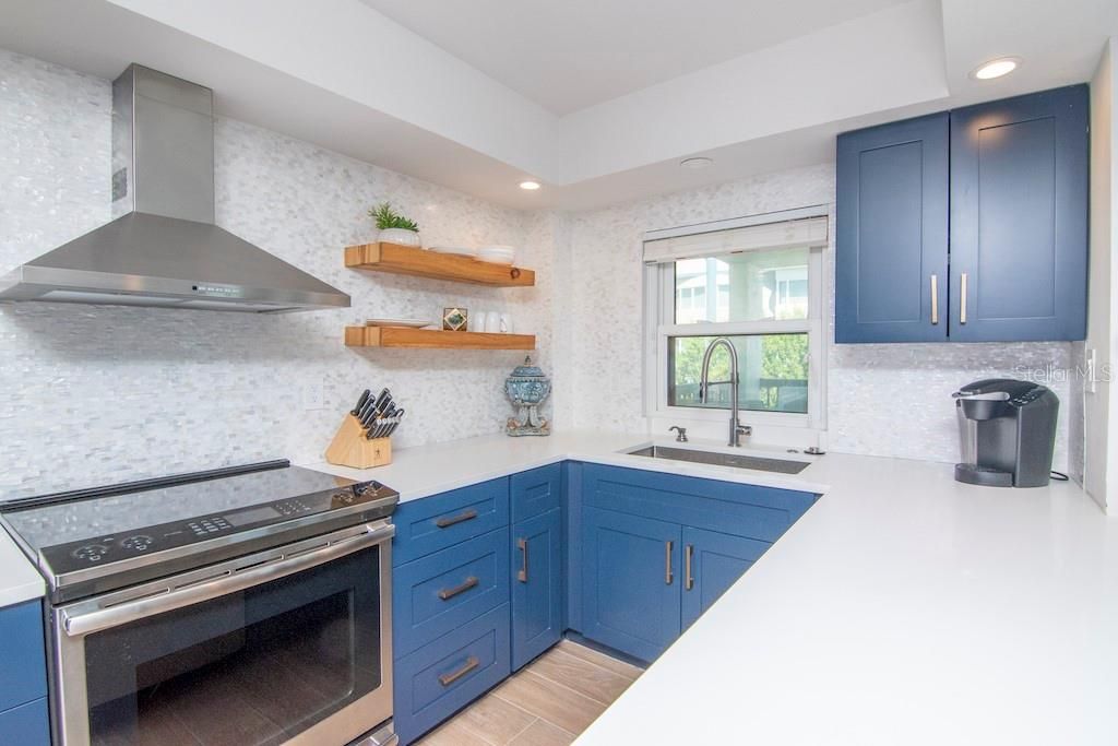 For Rent: $6,990 (3 beds, 2 baths, 1345 Square Feet)