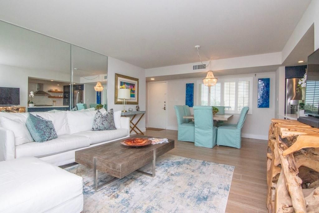 For Rent: $6,990 (3 beds, 2 baths, 1345 Square Feet)